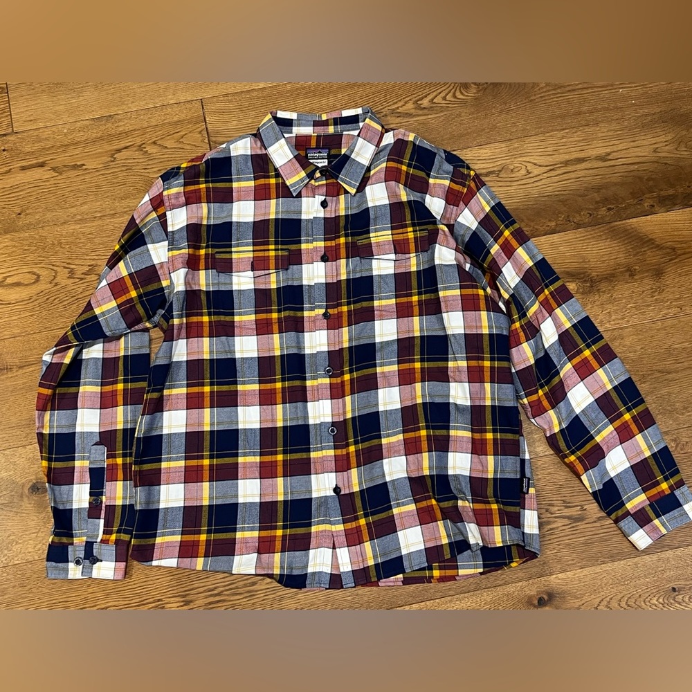 Patagonia Flannel XL